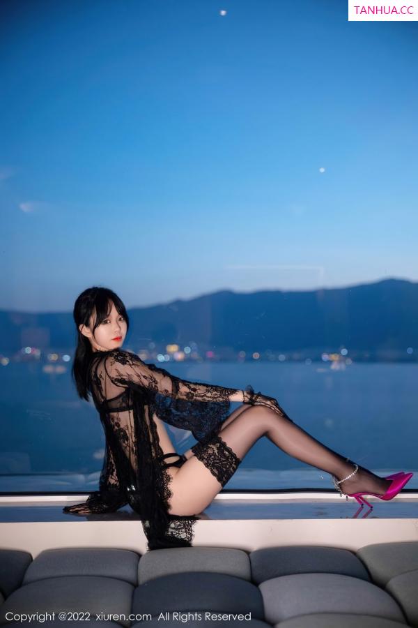 小奶瓶呜呜  [XiuRen]高清写真图 2022.08.25 No.5491 奶瓶第10张图片